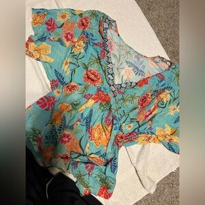 Floral Women's Top - Multicolor